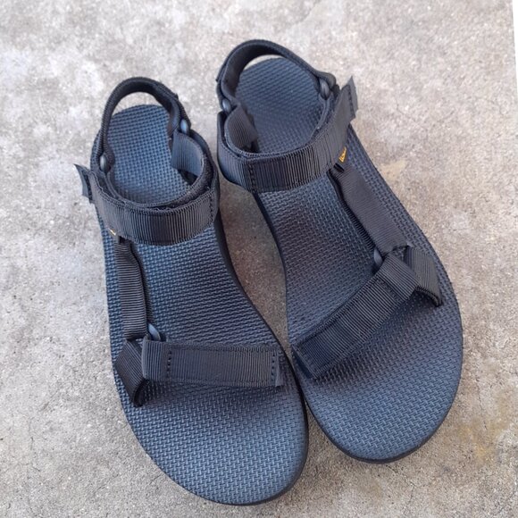 PREOWNED Teva Midform Universal Sandals Black Adjustable Straps Women's 7 - Picture 4 of 8